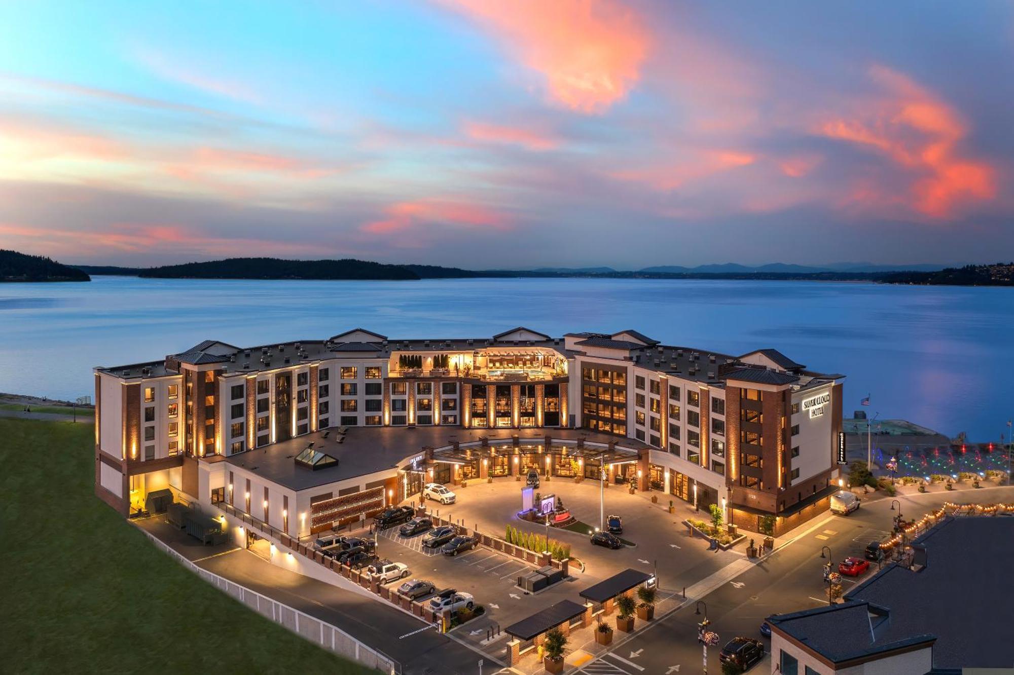 Silver Cloud Hotel Tacoma At Point Ruston Waterfront Exterior foto